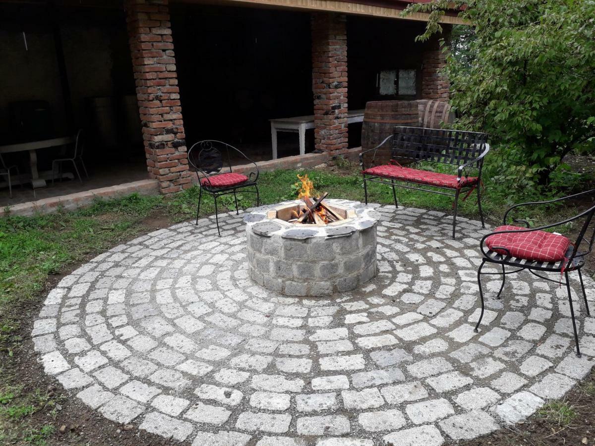 Omsi House Hotel Telavi Luaran gambar